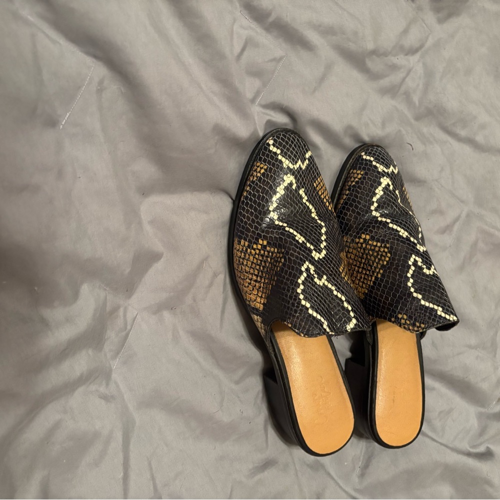 Crown Vintage Mule Womens 8 Snake Skin Rydella Slip On Heels Boho Classic Luxury - Picture 9 of 10